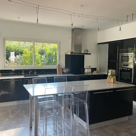 Villa Fabuleuse Avec Piscine Proche De Bordeaux Et St Emilion Sadirac